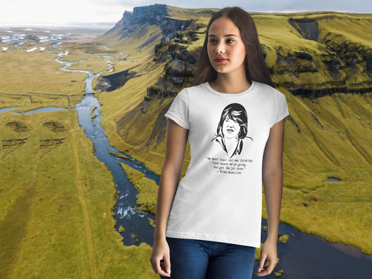 Wilma Mankiller "We must trust our own thinking" Relaxed T-shirt
